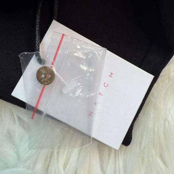 HATCH The 24/7 Feeding Jumpsuit Black Size 2 (M) NWT Nursing Post Partum - Picture 5 of 11